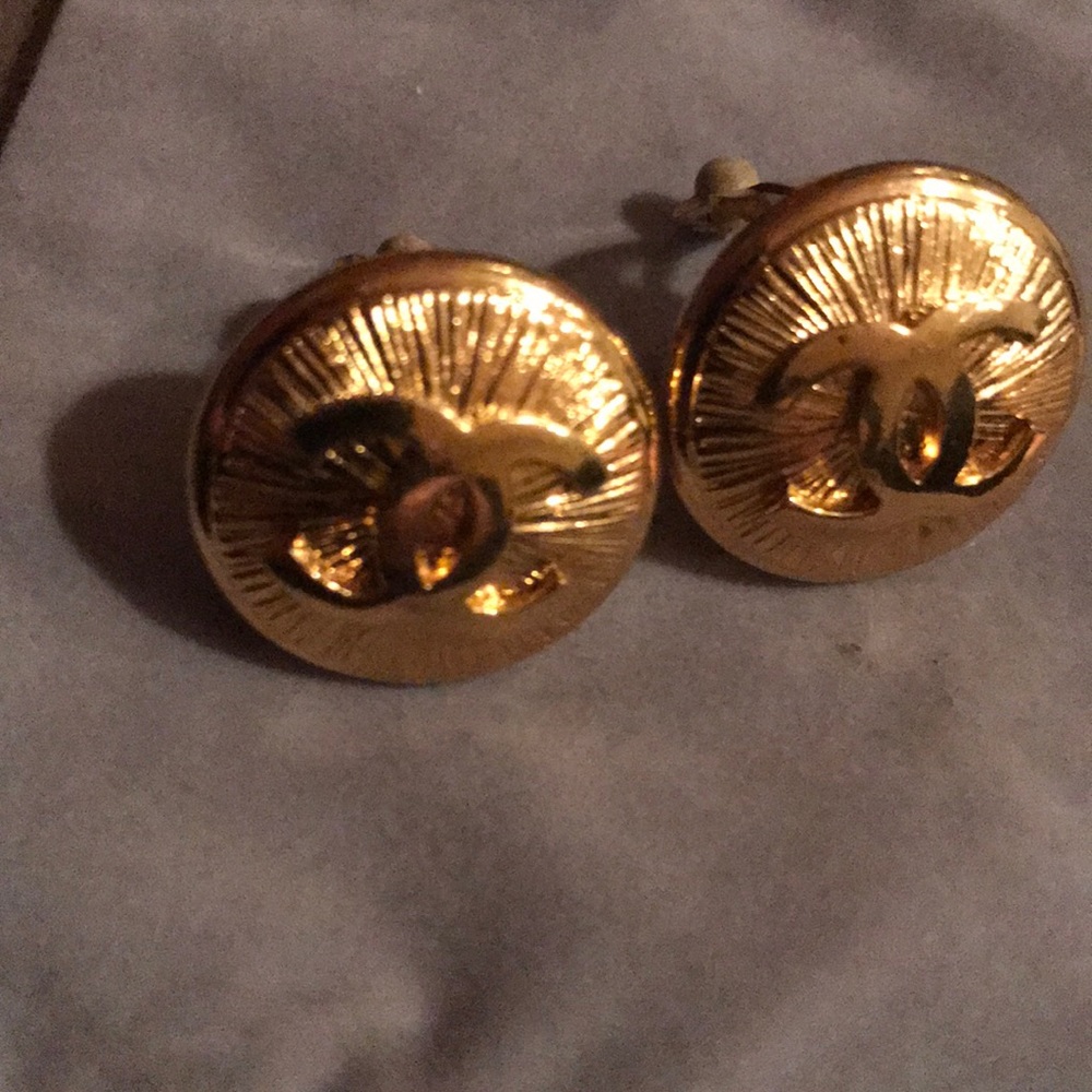 Vintage Chanel clip on earings